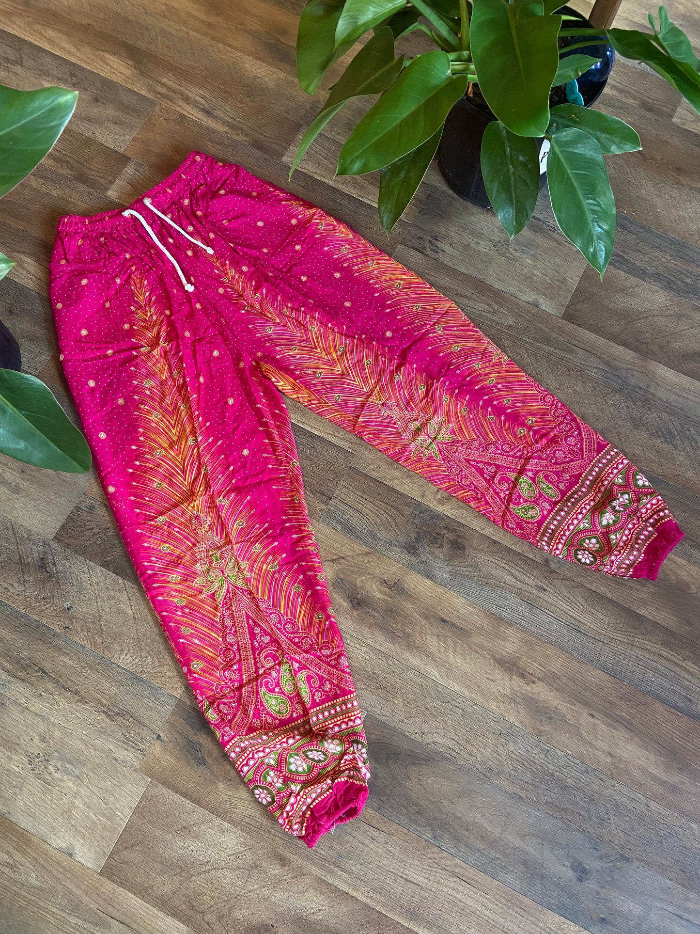 PEACOCK JOGGERS