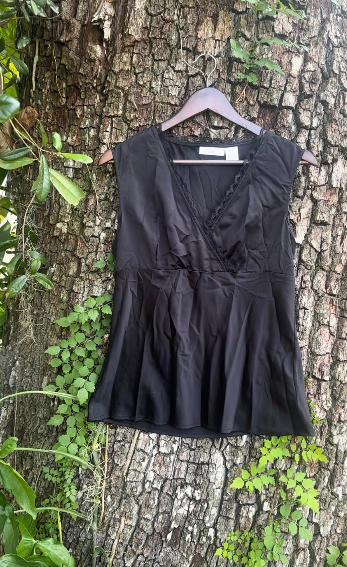 Lace Black Tank (MEDIUM)