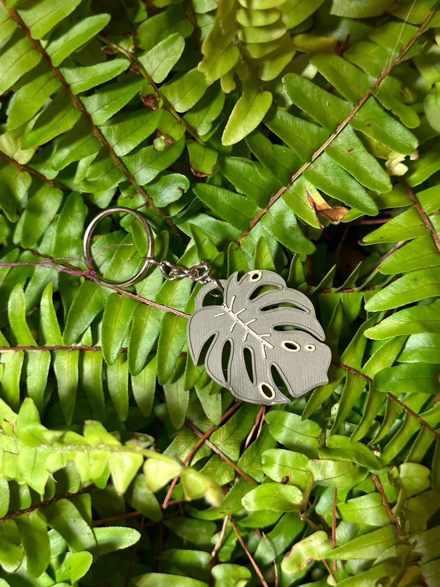 4 LEAF KEYCHAIN